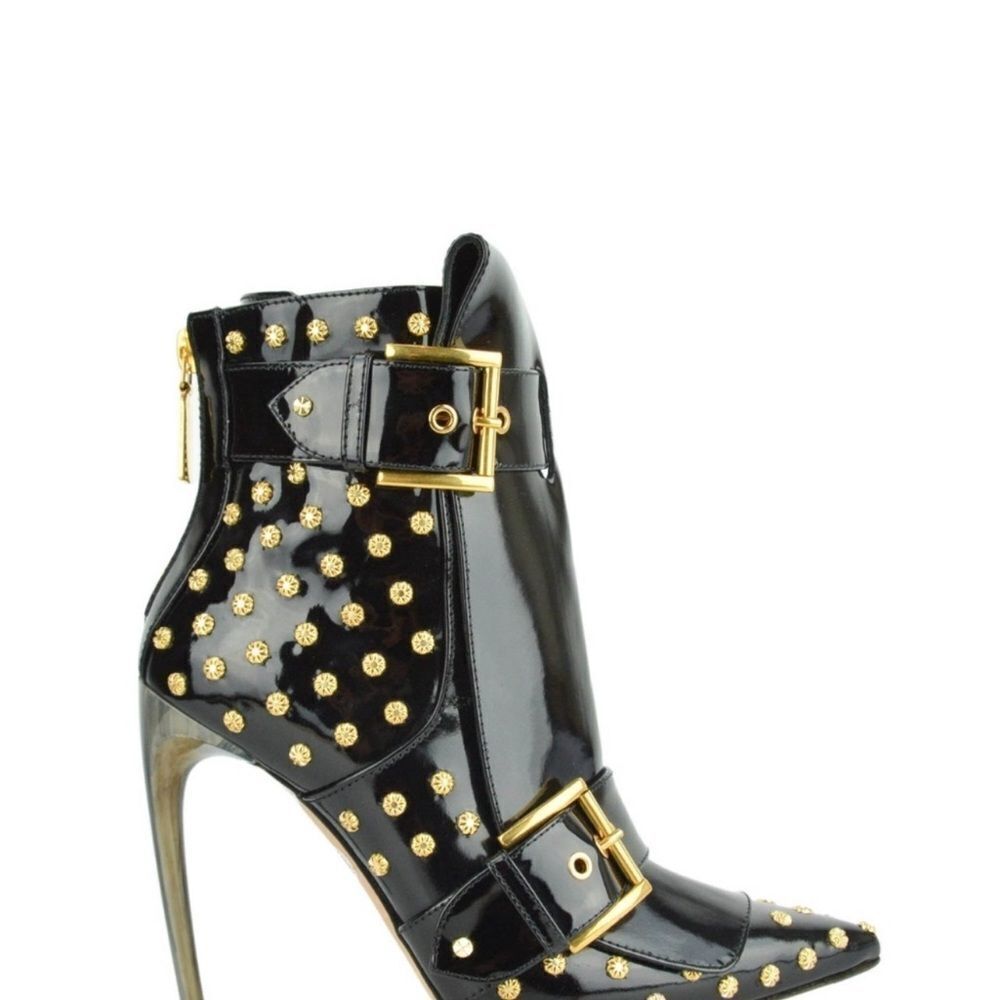 Sz 36 NIB Alexander McQueen studded leather ankle boots